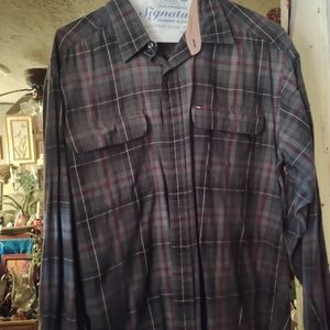 TOMMY HILFIGER MEN'S FLANNEL SHIRT. SIZE LARGE